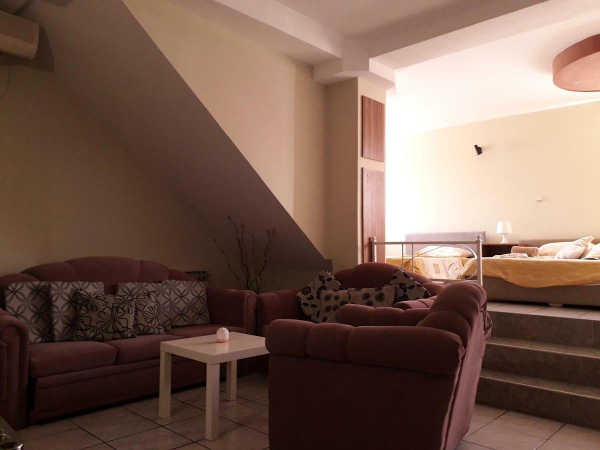 B&B Bebinac Leskovac  Ngoại thất bức ảnh