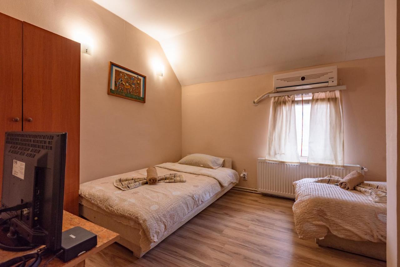 B&B Bebinac Leskovac  Ngoại thất bức ảnh