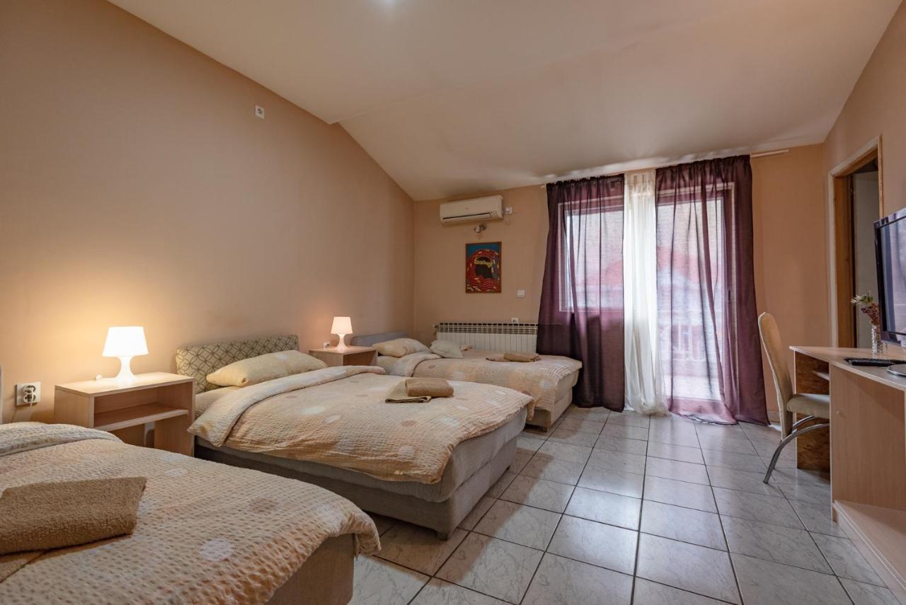 B&B Bebinac Leskovac  Ngoại thất bức ảnh